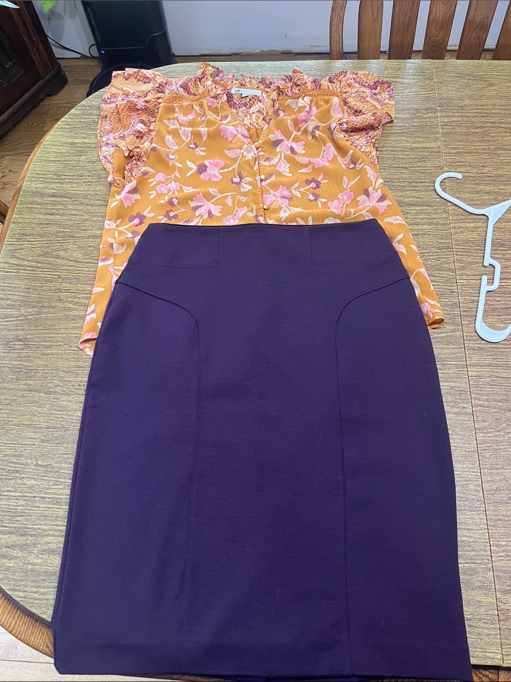 New York & Company Purple Pencil Skirt
